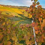 Il Casotto Nelle Langhe 4*