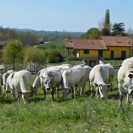 Il Casotto Nelle Langhe Alojamento de Acomodação e Pequeno-almoço