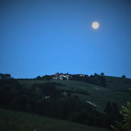 Il Casotto Nelle Langhe *