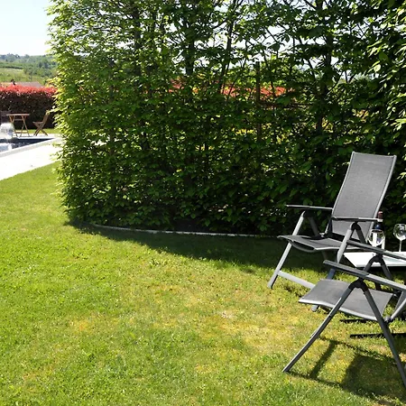Il Casotto Nelle Langhe B&B 4*