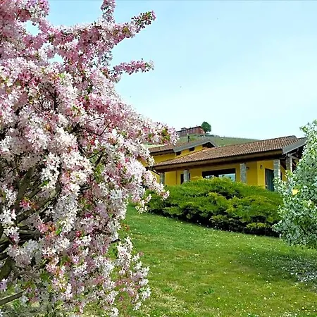 Il Casotto Nelle Langhe 4*